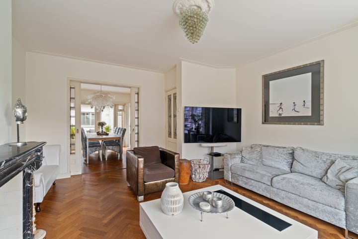 Foto 8 van Quarles van Uffordstraat 92