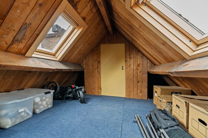 Foto 31 van Quarles van Uffordstraat 92