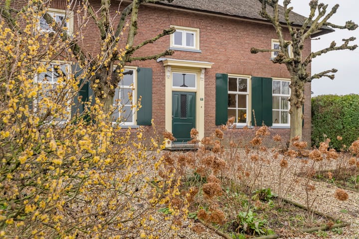 Foto 9 van Vogelenzangseweg 21