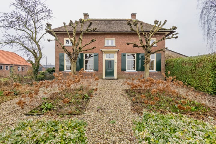 Foto 10 van Vogelenzangseweg 21