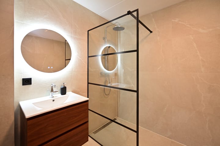 Foto 8 van Van Linschotenlaan 55