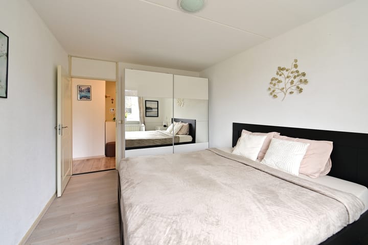 Foto 10 van Van Linschotenlaan 55