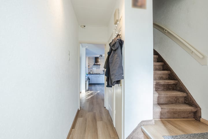 Foto 13 van Comm d Vos v Steenwijklaan 87