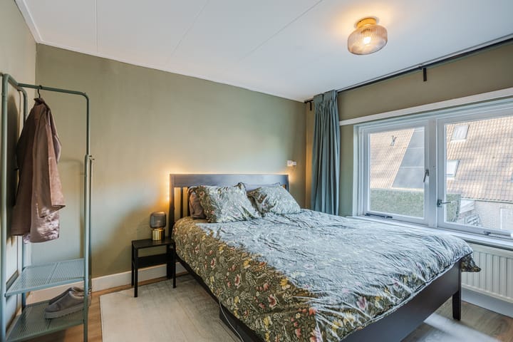 Foto 16 van Comm d Vos v Steenwijklaan 87