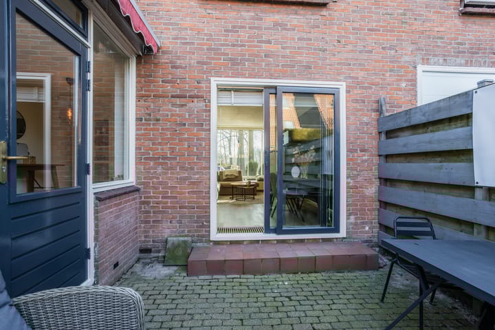 Foto 26 van Comm d Vos v Steenwijklaan 87