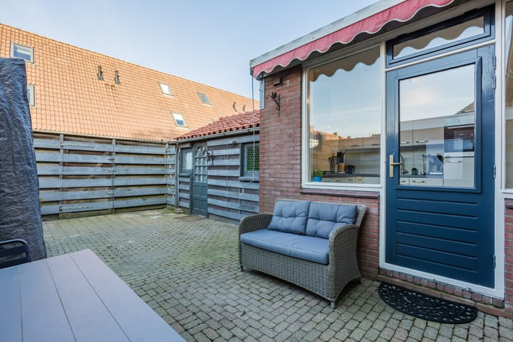 Foto 27 van Comm d Vos v Steenwijklaan 87