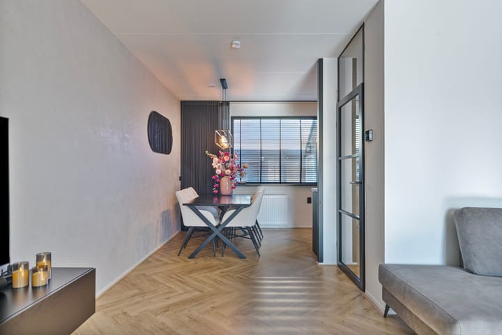 Foto 12 van Wethouder Iwe Hutstraat 135