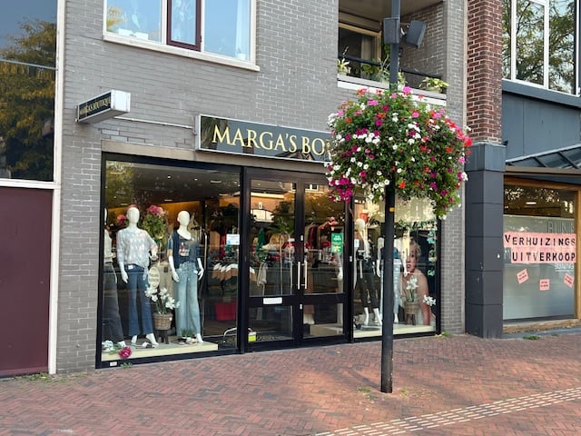 Hoofdstraat 152, Hoogeveen