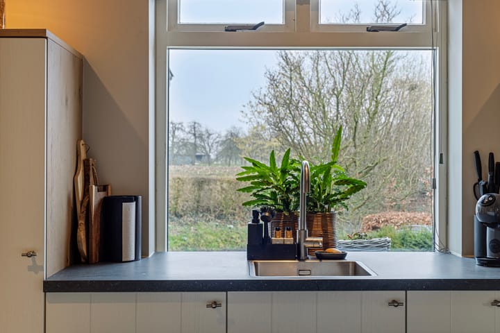 Foto 7 van Limietstraat 15