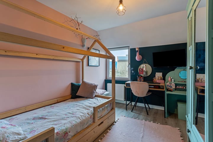 Foto 28 van Limietstraat 15