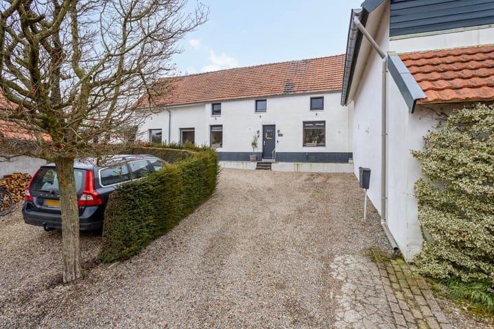 Foto 31 van Limietstraat 15