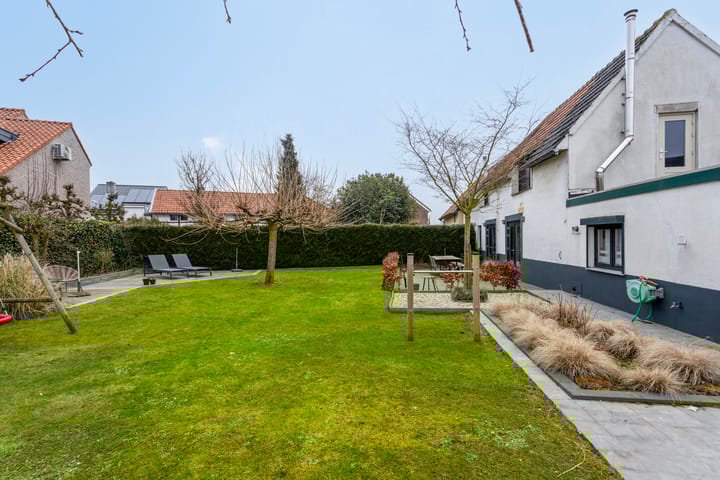 Foto 34 van Limietstraat 15