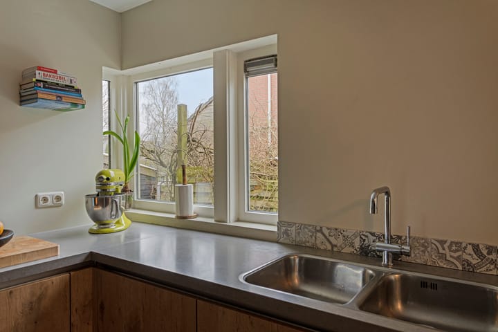 Photo 25 of Plantsoenstraat 7