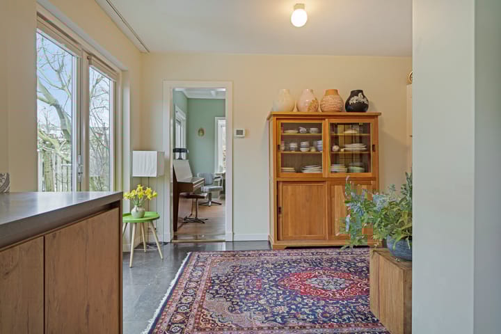 Photo 28 of Plantsoenstraat 7