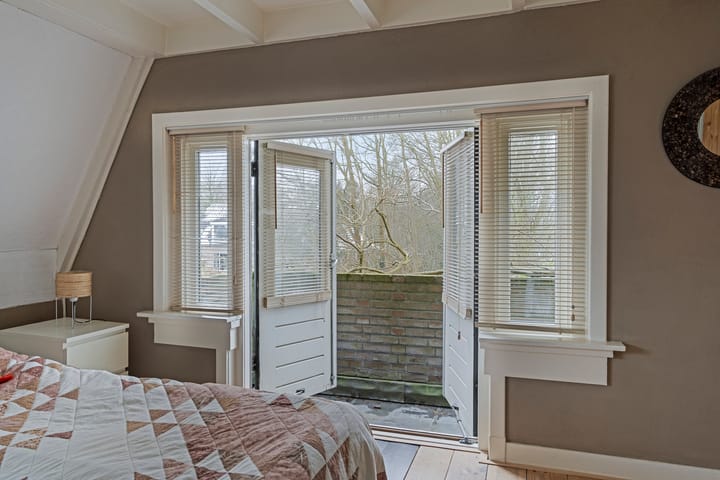 Photo 47 of Plantsoenstraat 7