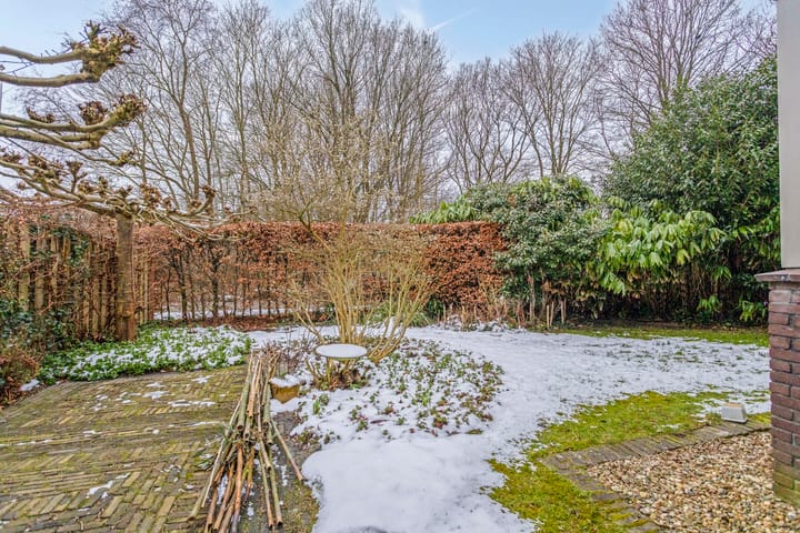 Photo 70 of Plantsoenstraat 7