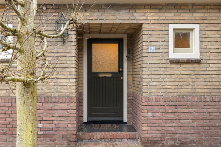 Photo 71 of Plantsoenstraat 7