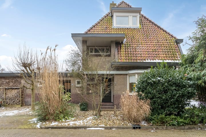 Photo 72 of Plantsoenstraat 7