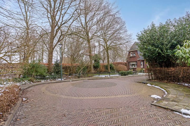 Photo 75 of Plantsoenstraat 7