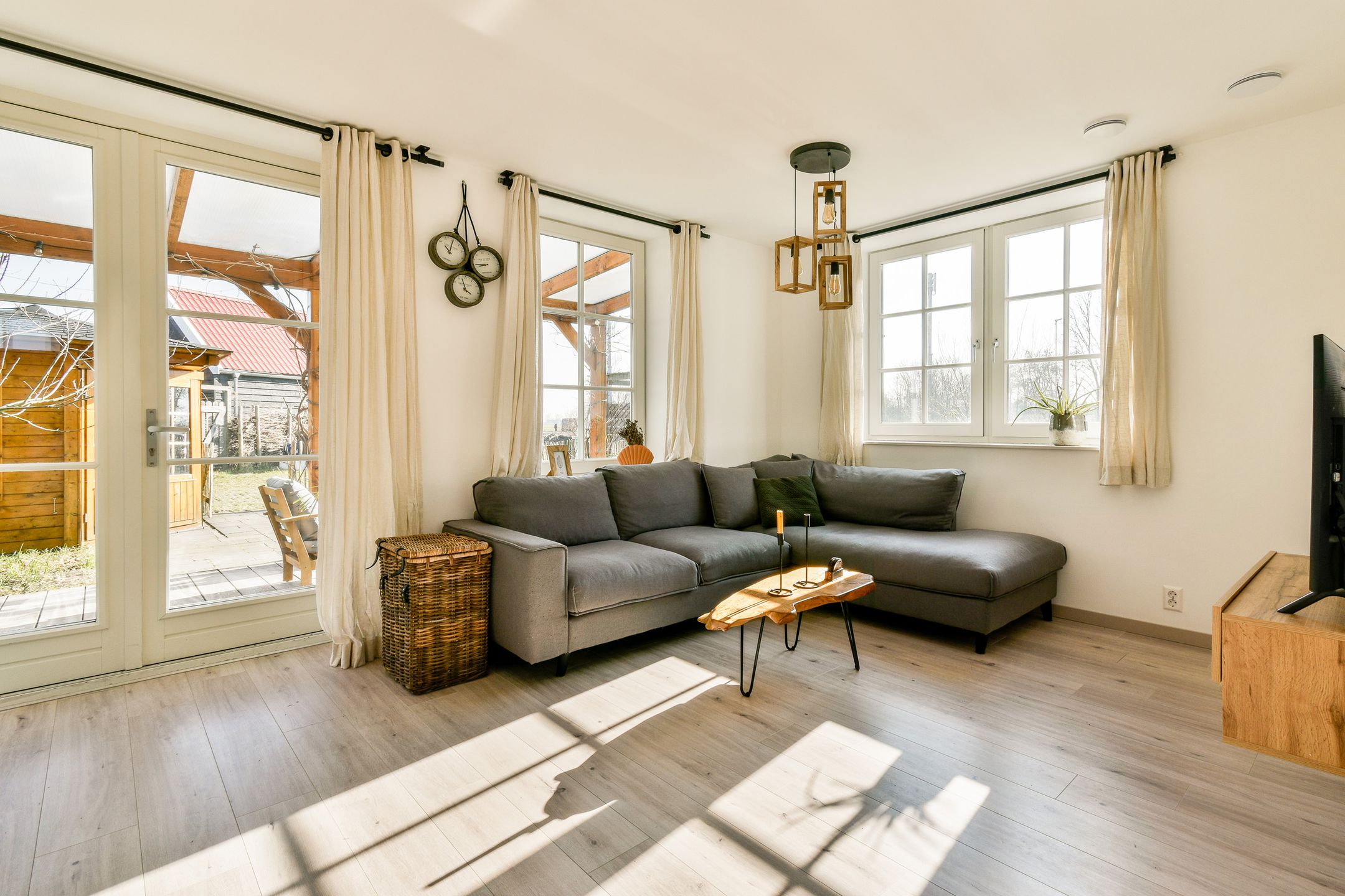 Foto 9 van Drs. J. van Disweg 8