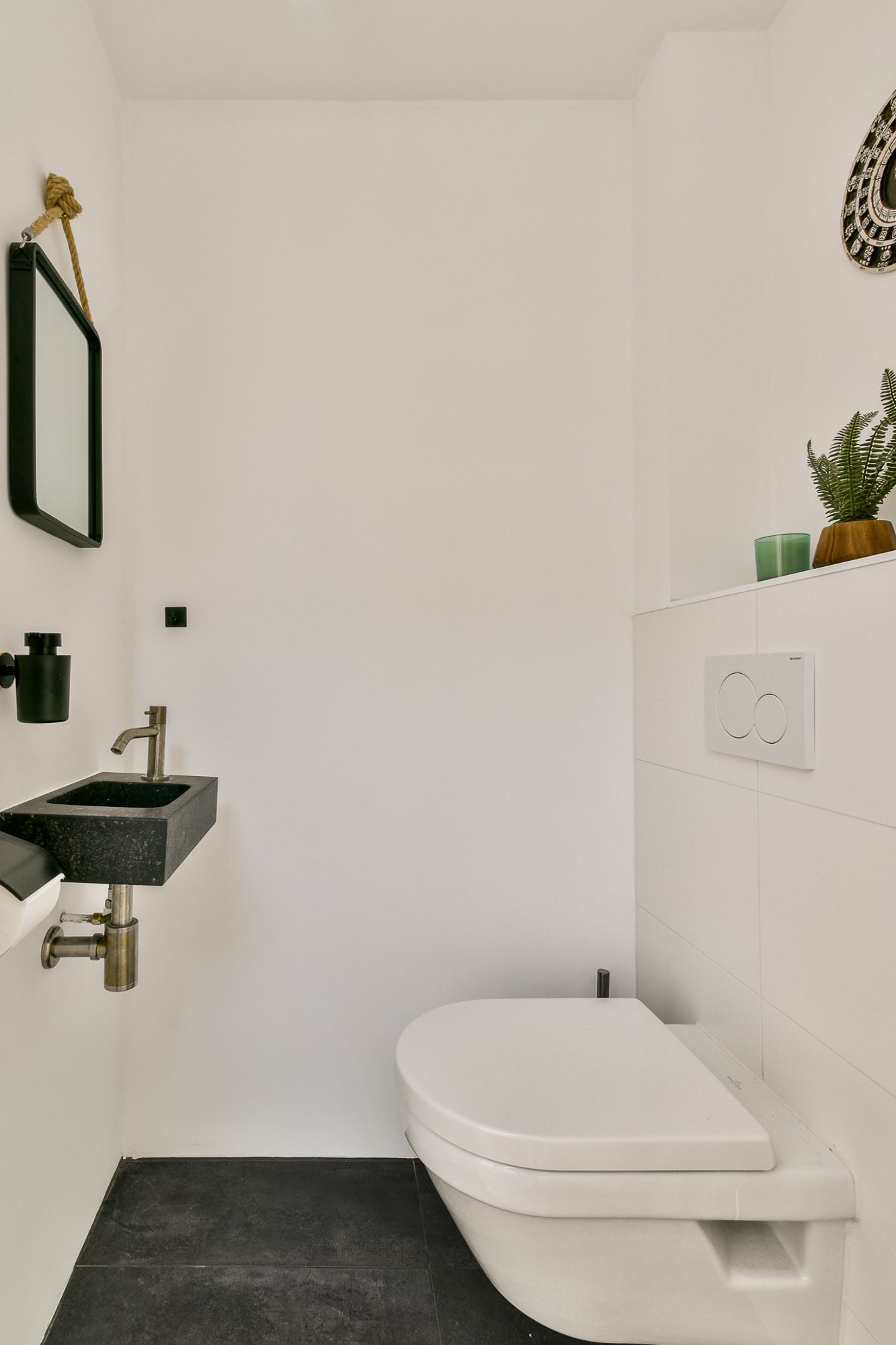 Foto 21 van Drs. J. van Disweg 8