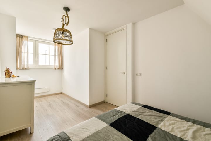 Foto 22 van Drs. J. van Disweg 8