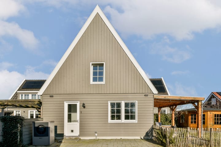 Foto 33 van Drs. J. van Disweg 8