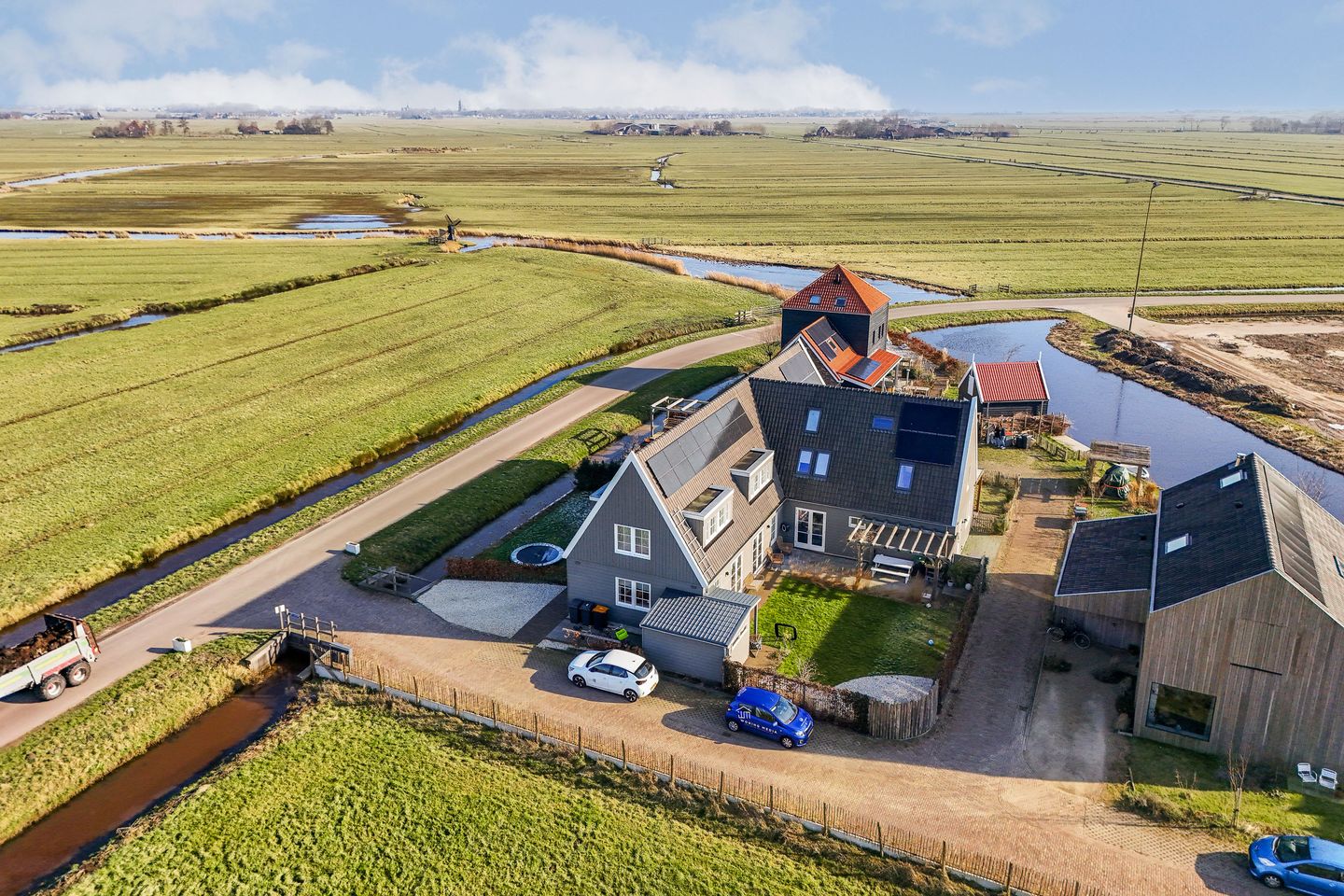 Foto 35 van Drs. J. van Disweg 8