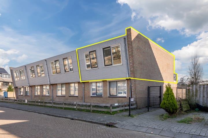 Photo 1 of Korenbloemlaan 4