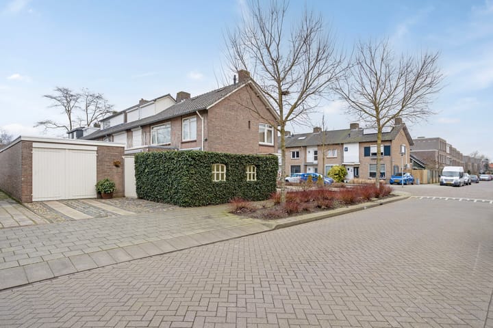 Foto 35 van Herpenstraat 104