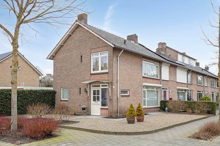 Foto 37 van Herpenstraat 104