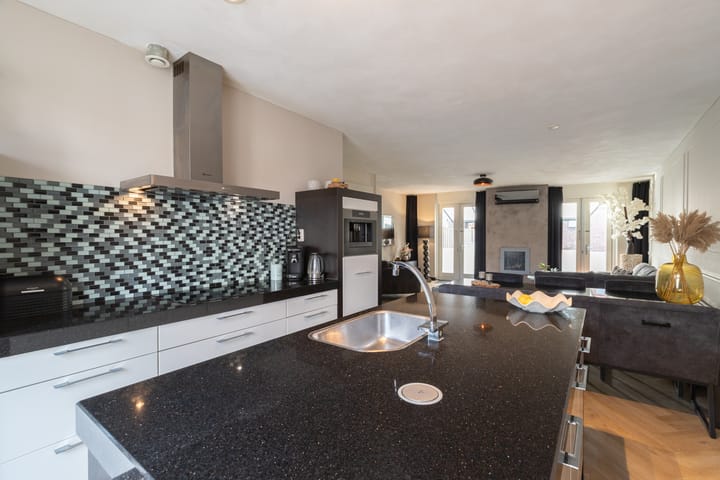 Foto 12 van Boslelie 5