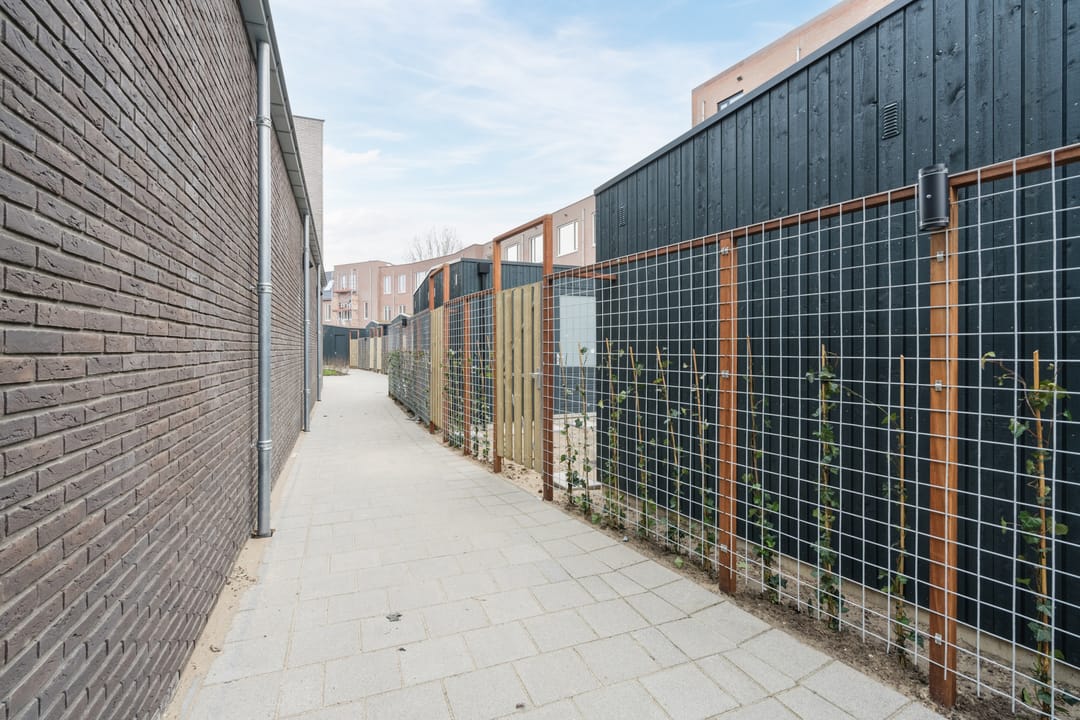 Photo 41 of Gijs van Veldhuizenlaan 106