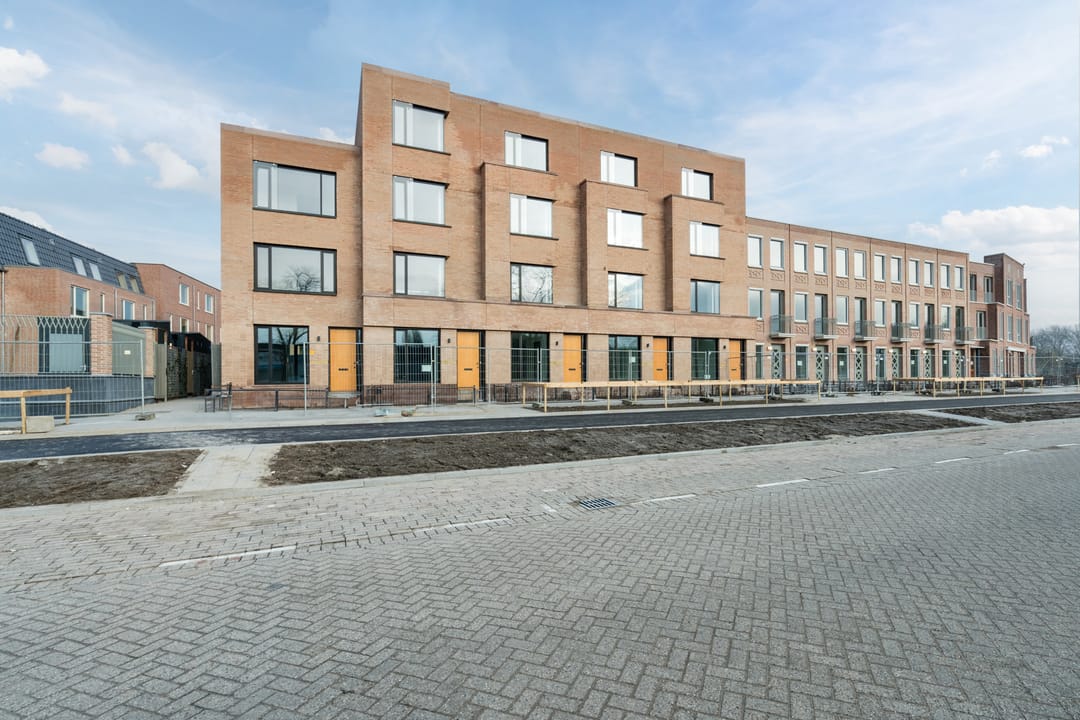 Photo 43 of Gijs van Veldhuizenlaan 106