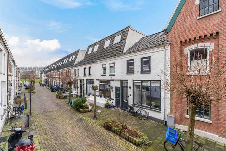 Photo 43 of President Steynstraat 35