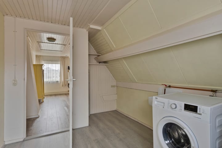 Foto 21 van Willibrordusweg 5