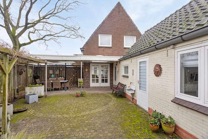 Foto 22 van Willibrordusweg 5