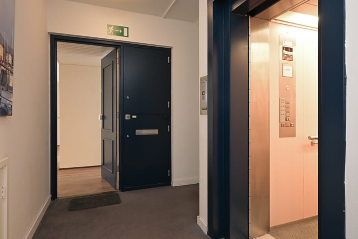 Photo 4 of Stoeplaan 9-F35