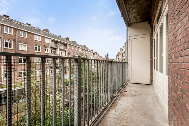 Foto 14 van Victorieplein 19-2