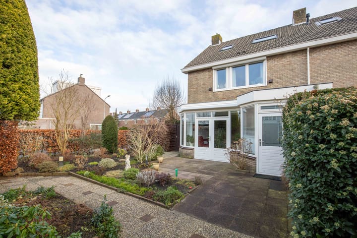 Foto 35 van P.F. von Sieboldlaan 38