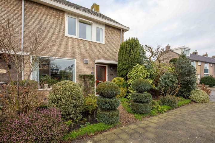 Foto 39 van P.F. von Sieboldlaan 38