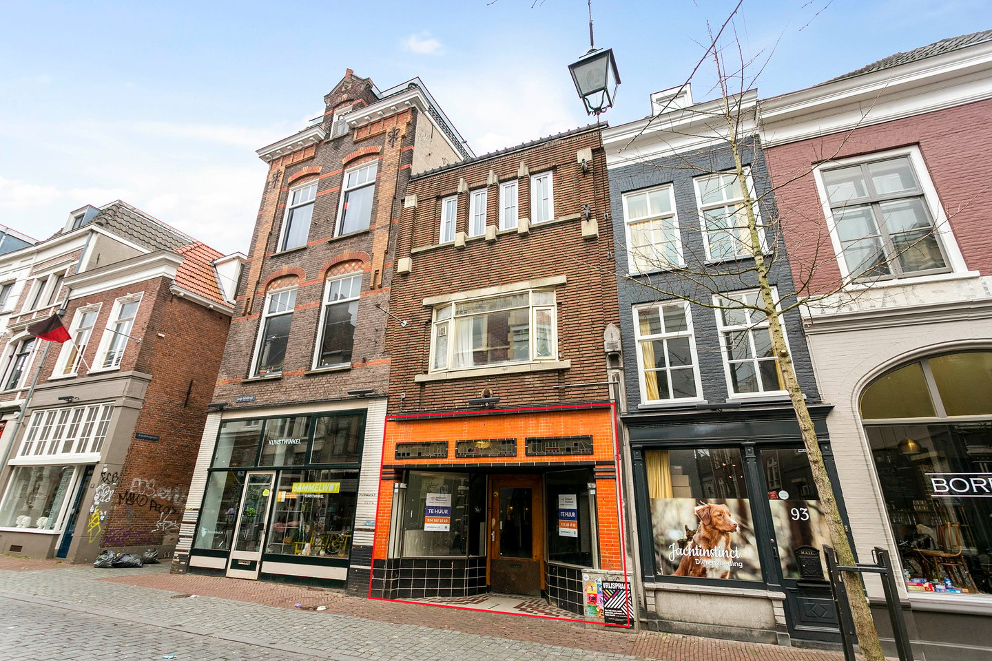 View photo 2 of Lange Hezelstraat 91