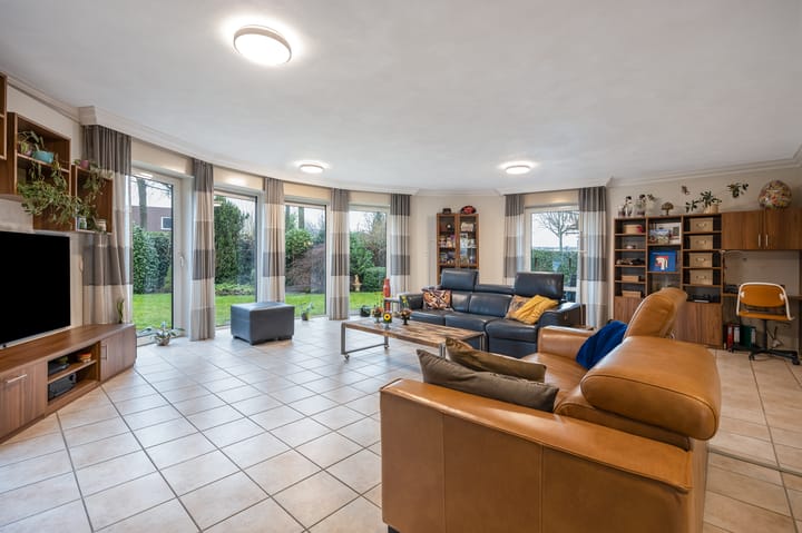 Foto 3 van Binnenhof 1