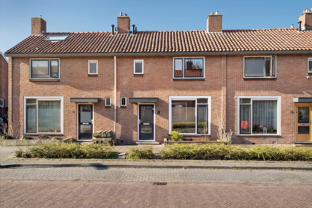 Photo 1 of Reinder Eikelboomstraat 6