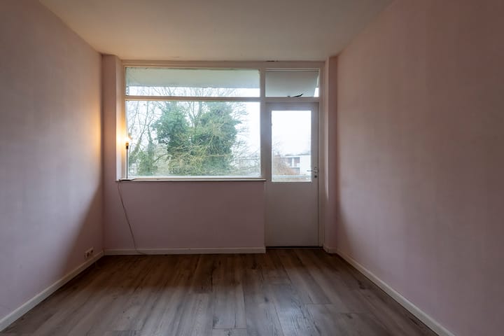 Foto 13 van Beneluxlaan 5