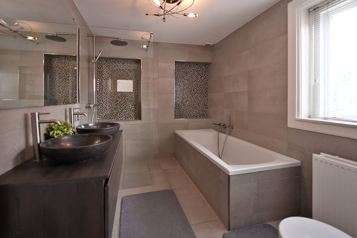 Foto 16 van Eemnesserweg 242