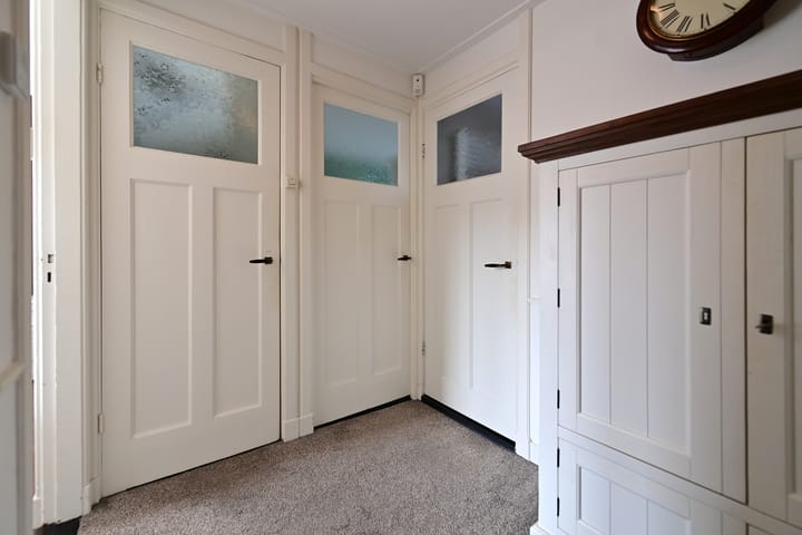 Foto 18 van Eemnesserweg 242