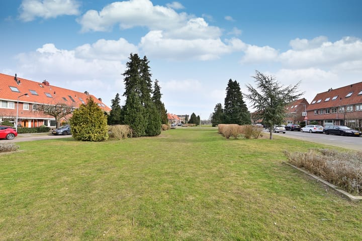 Foto 24 van Eemnesserweg 242