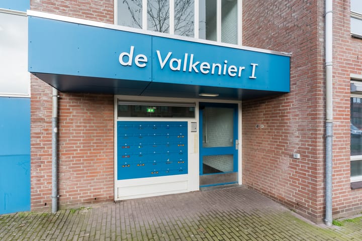 Foto 4 van Valkenierstraat 1
