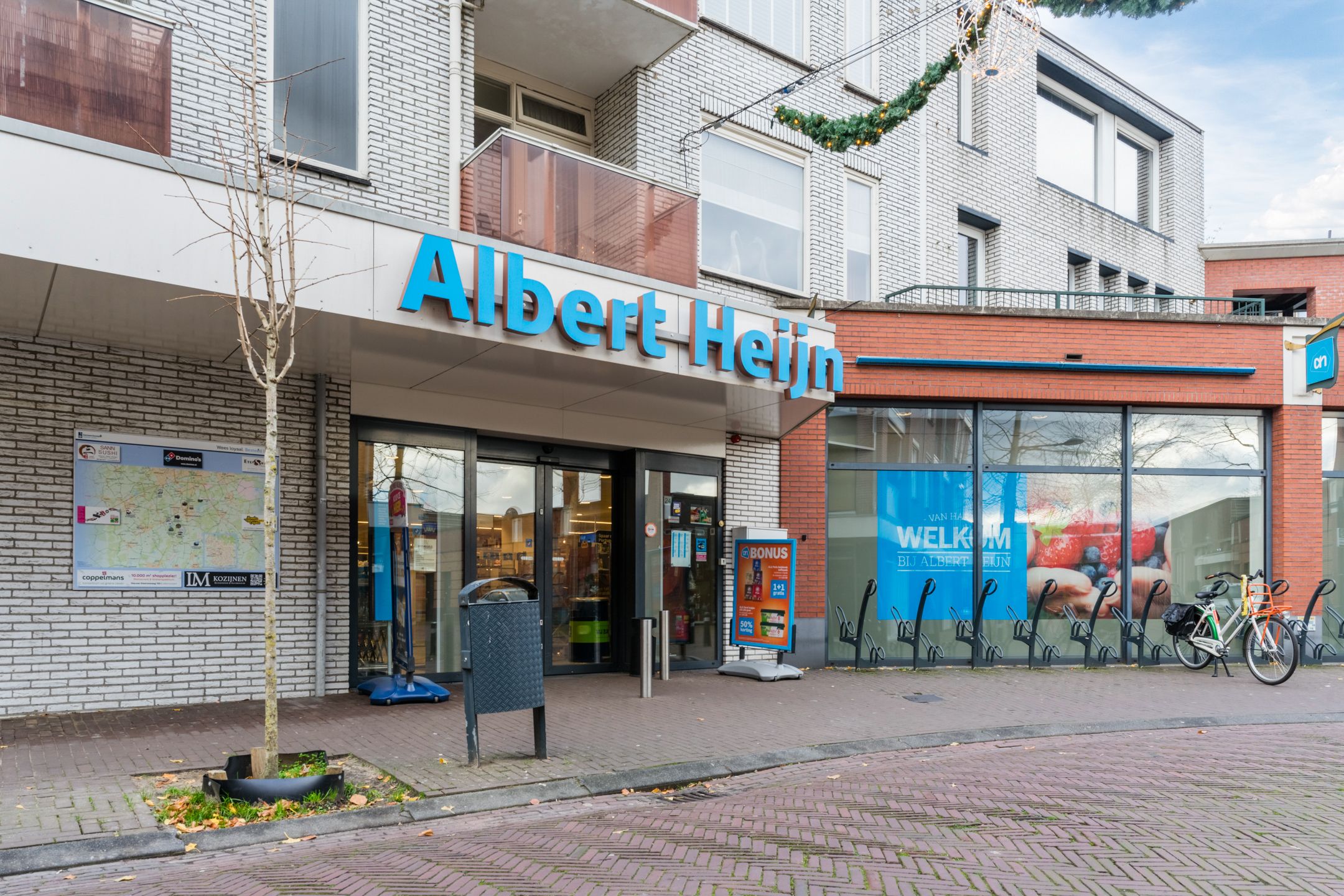 Foto 30 van Valkenierstraat 1